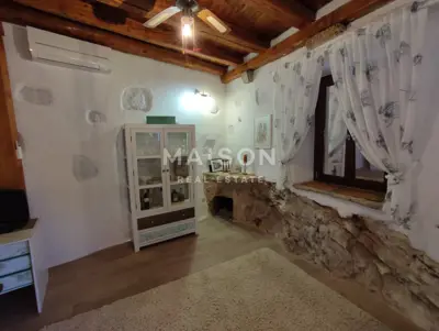 Kamena kuća, Vrbanj na Hvaru, bazen i jacuzzi - 13