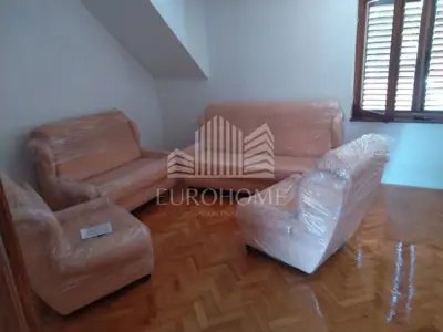 Apartment 31 m², Trnje-Kruge, quiet street and separate entrance