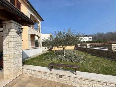 Haus zum Kauf in Poreč, 400 m² - 3