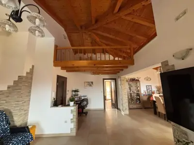 Haus zum Kauf in Poreč, 400 m² - 8