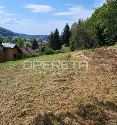 Zemljište 806 m², Duga Resa - pogled na Mrežnicu