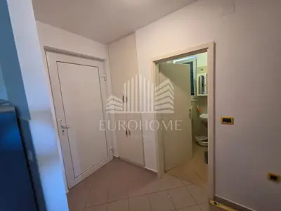 Nin - Trosoban stan 60m², 150 m od mora, parking - 4