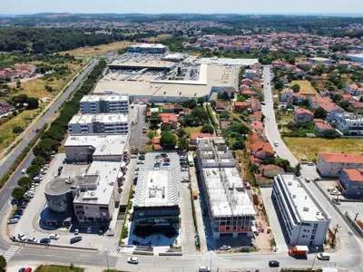 Pula! Mehrfamilienhaus, modernes Gebäude mit Aufzug. Wohnung mit Parkplatz und Abstellraum. S52 - 9