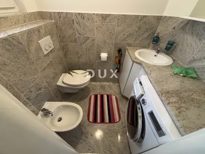 CRIKVENICA, JADRANOVO - Functional house with 4 residential units - 19