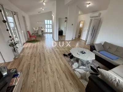 CRIKVENICA, JADRANOVO - Functional house with 4 residential units - 10