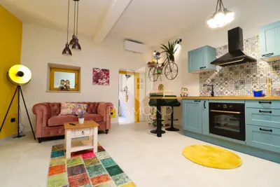 Stan 42 m², Rovinj centar - renoviran i uređen za najam - 2
