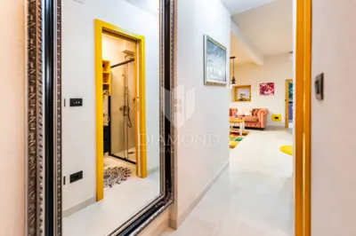 Stan 42 m², Rovinj centar - renoviran i uređen za najam - 11