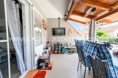 Apartment 107 m², Rogoznica - sea view and terrace - 11