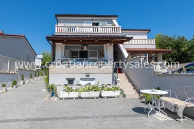 Apartment 107 m², Rogoznica - sea view and terrace - 9
