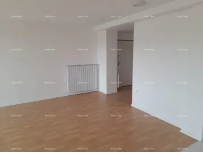 Wohnung 104 m², Pula Centar - 600 m vom Zentrum - 6