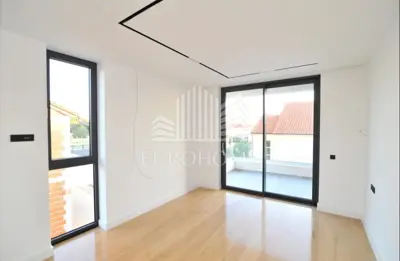 Vila 256 m², Privlaka - 100 m vom Meer und Pool mit Jacuzzi - 19