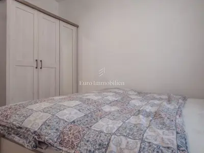 Apartman 60 m², Vir - 2 spavaće sobe i terasa - 11