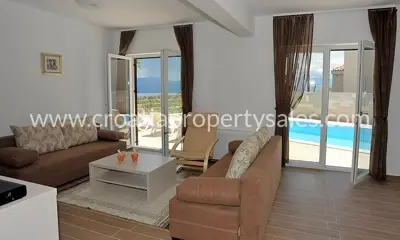 Kuća, Brač, 135 m², 950 000 € - 3