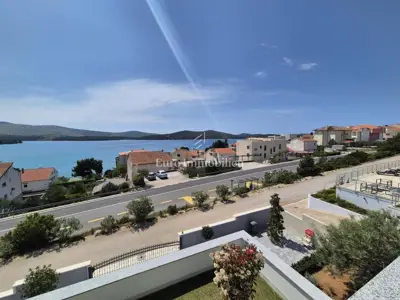 Žaborić - vila s panoramskim pogledom na more - 11
