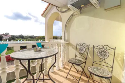 Pula, Veli Vrh - spacious house with multiple residential units, garage and plot - 21