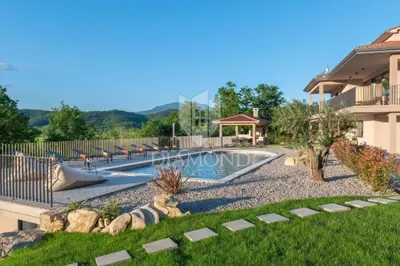 Villa 350 m², Pićan - Pool und ruhige Lage - 15