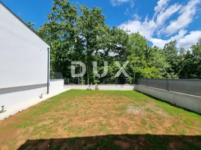 ISTRA, SVETVINČENAT - Modern single-storey house with a pool, surrounded by nature - 15