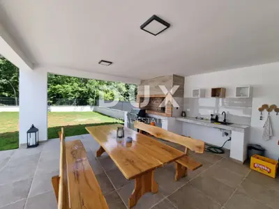 ISTRA, SVETVINČENAT - Modern single-storey house with a pool, surrounded by nature - 13