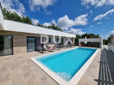 ISTRA, SVETVINČENAT - Modern single-storey house with a pool, surrounded by nature - 6