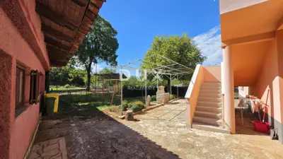 Immobilie in Barban, 480 m² - 2 bezugsfertige Wohnungen und altes Steinhaus - 9