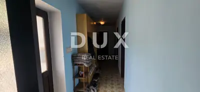 Haus 150 m², Stari Pazin - 3 Schlafzimmer und Terrasse - 10