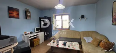 Haus 150 m², Stari Pazin - 3 Schlafzimmer und Terrasse - 6