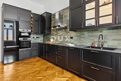 Wohnung zur Miete in Centar, 107 m² - 5