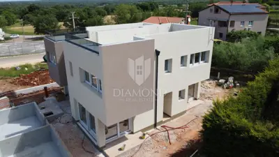 House for sale in Poreč, 129 m² - 2