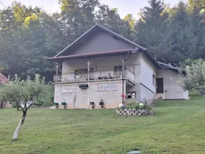 Kuća 133 m², Gornji Jalšovec - imanje 25.000 m² - 3