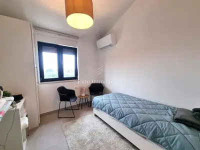 Apartment 90 m², Tar-Vabriga - 3 bedrooms and balcony - 17