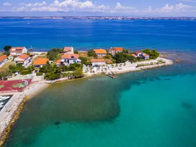 Building plot, Poljana - first row to the sea - 3