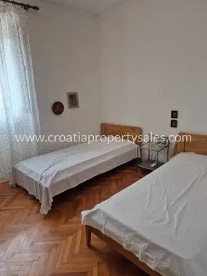 House, Brač, 220 m², 950 000 € - 4