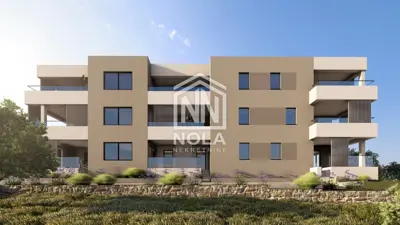 Stan 115 m², Vodice - 3 spavaće sobe i 2 kupaonice - 3
