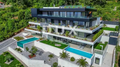 Wohnung zum Kauf in Opatija - Centar, 64 m²