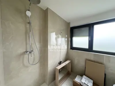 Wohnung in Lovrečica, Umag - Meerblick, 300 m vom Strand entfernt - 8
