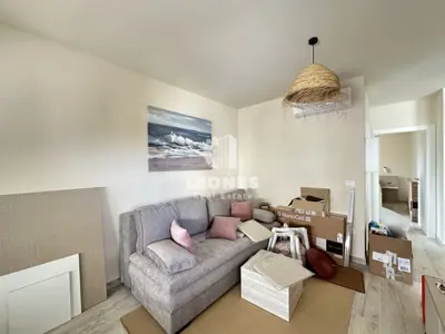 Wohnung in Lovrečica, Umag - Meerblick, 300 m vom Strand entfernt