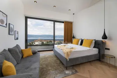 House for sale in Krk, 238 m² - 14
