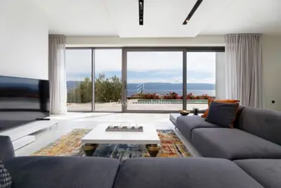 House for sale in Krk, 238 m² - 5