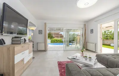 Haus zum Kauf in Žbandaj, 156 m² - 14