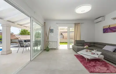 Haus zum Kauf in Žbandaj, 156 m² - 15