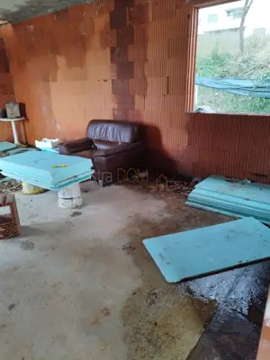 / House under construction - 15