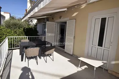 Vodice - 2-Zimmer-Apartment mit Garten, in Meeresnähe - 2