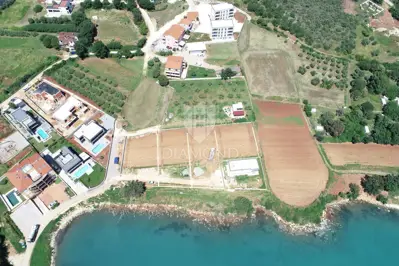 Land plot for sale in Pomer - 2