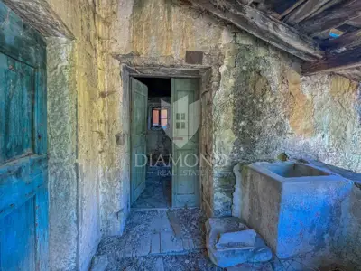 Stone house 83 m², Buzet surroundings - garden 113 m² - 4
