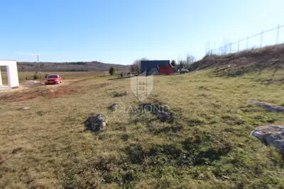 Large building plot near Labin - 2