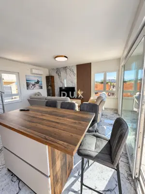 Apartment for sale in Povljana, 134.1 m²