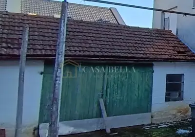 Samostojeća kuća plus 2 parcele - 18