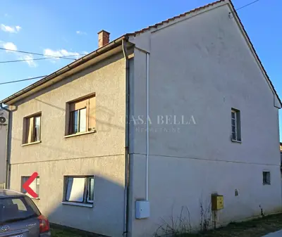 Samostojeća kuća plus 2 parcele