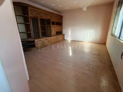 Samostojeća kuća plus 2 parcele - 17