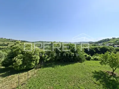 Istra, Momjan - Haus auf drei Etagen mit offenem Blick und Hof - 16
